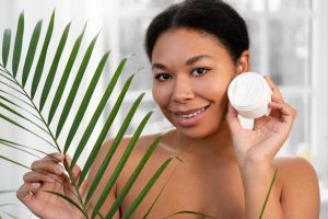 Read more about the article The Benefits of Natural Skincare Products: Why You Should Consider Going Green